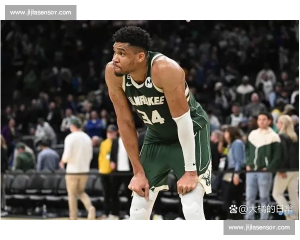 5 大 “屈才” 球星:布克居次席,字母哥成哄抢目标 5 大 “屈才” 球星:布克居次席,字母哥成哄抢目标